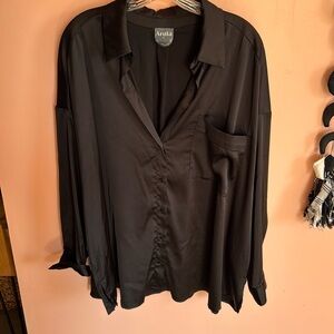 Arula black satin button up size A